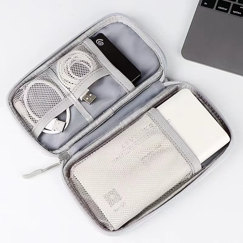 Electronics And Gadgets With I - Kabelopbergtas Draagbare digitale USB-gadgetopbergtas Stofdichte oplader